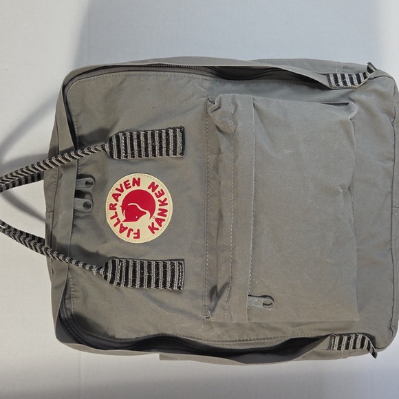 Fjallraven Kånken Classic Gray Striped Backpack 13x11x4.5" - Picture 1 of 16